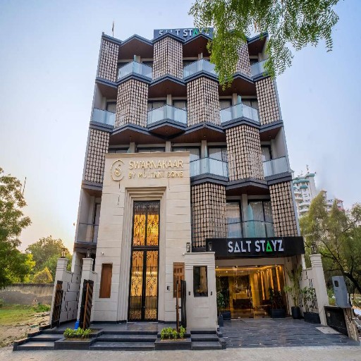 Saltstayz Premier-Millenium City Centre in Gurgaon
