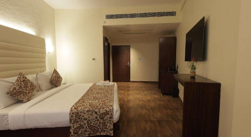 Chinmay Hotels and Resorts in Lucknow
