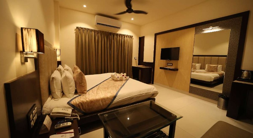 Hotel Prince Viraj  in Jabalpur