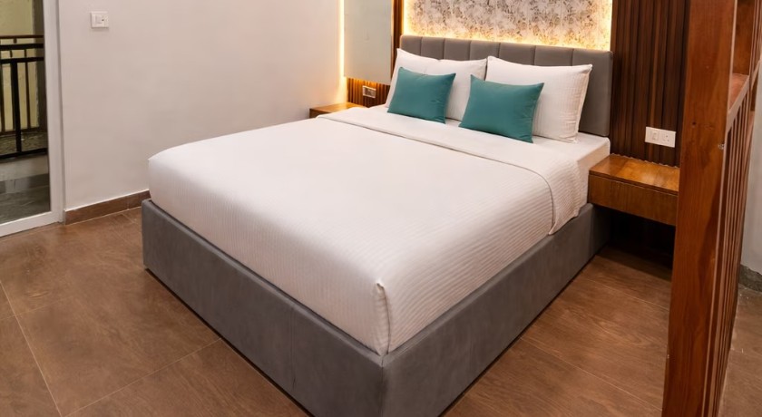 Xenious Smart Suite, Greater Noida in Noida