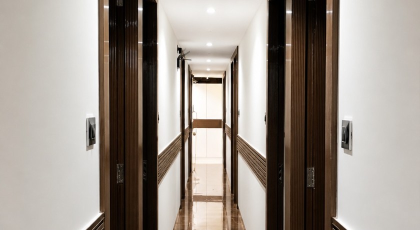Hotel Regal Suites in Mumbai