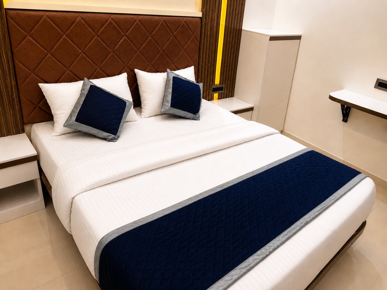 Hotel Regal Suites in Mumbai