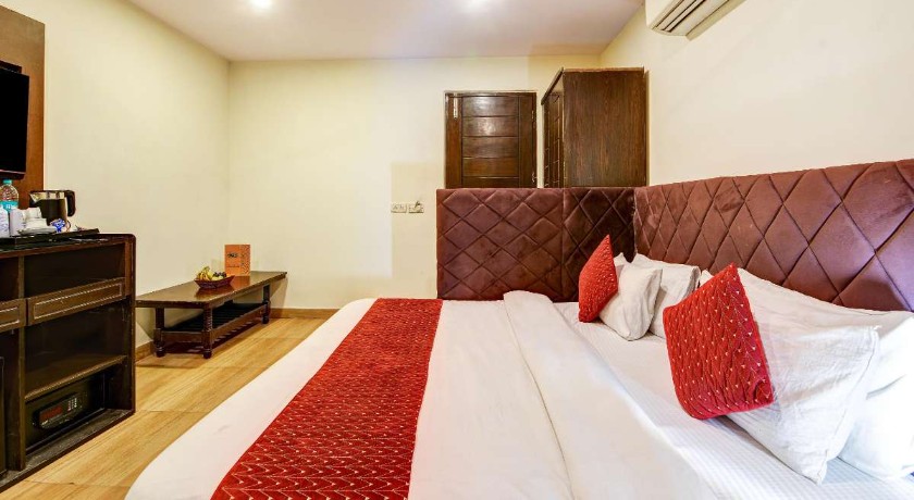 Hotel Urban in Delhi