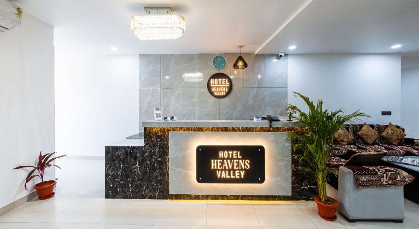 Hotel Golden Valley in Faridabad