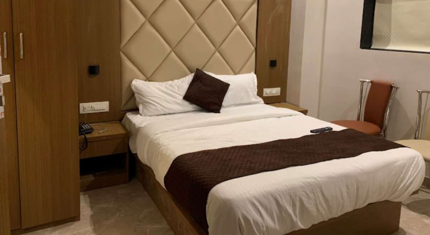 Hotel Royal Palace in Mumbai