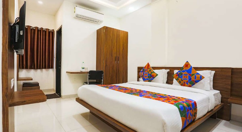 Hotel Balaji Paradise in Indore