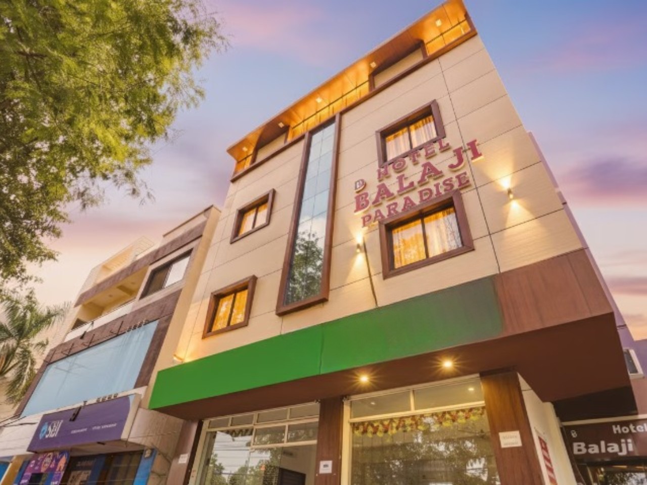 Hotel Balaji Paradise in Indore