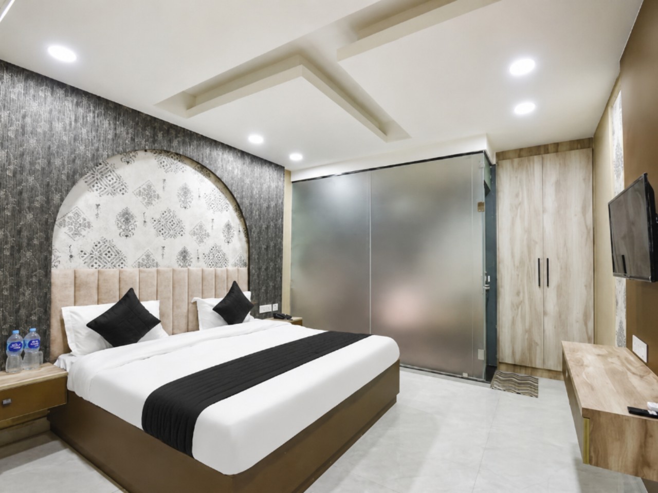 Hotel Grand Palazo in Delhi