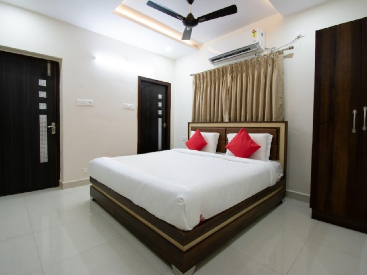 SK 7 Service Apartments in Vijayawada