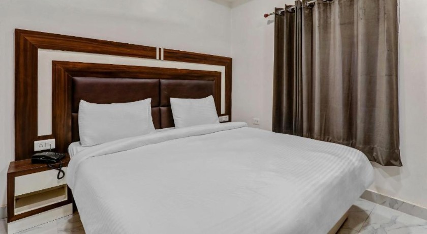 Hotel Yamuna Palace in Lucknow