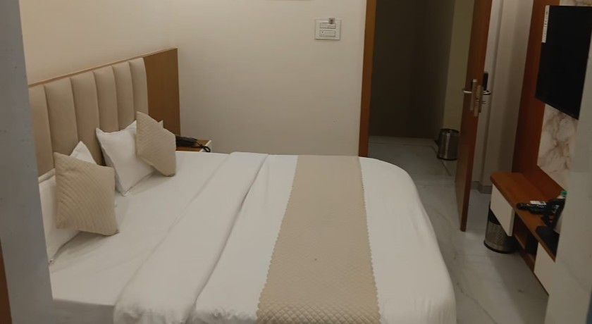 Hotel Vaikuntha Stays in Indore