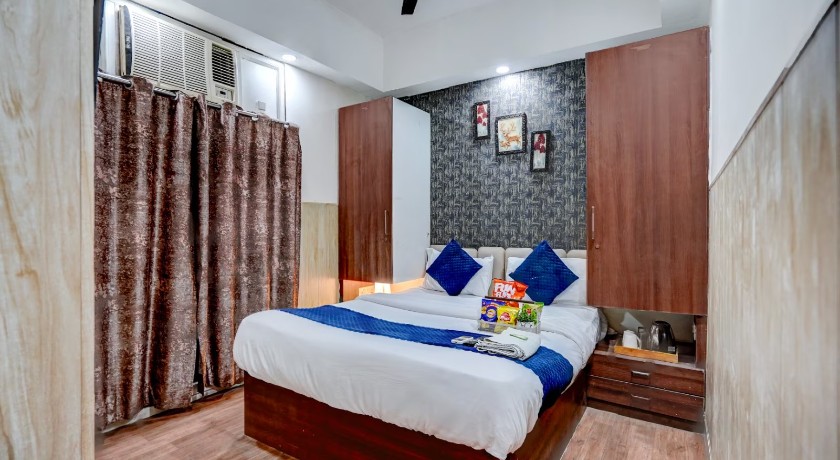 Rest In Hotel in Noida