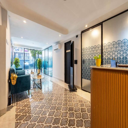 Saltstayz Premier Near Sector 44 Corporate Hub in Gurgaon