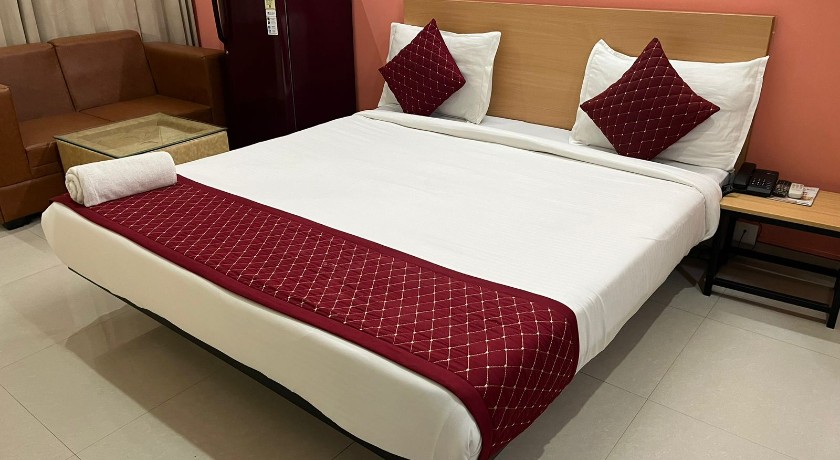 Cloud Bay Hotel in Gurgaon