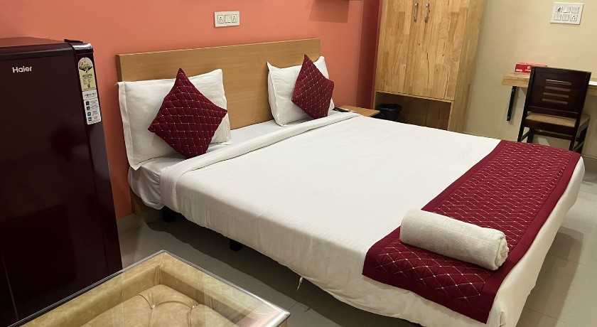 Cloud Bay Hotel in Gurgaon