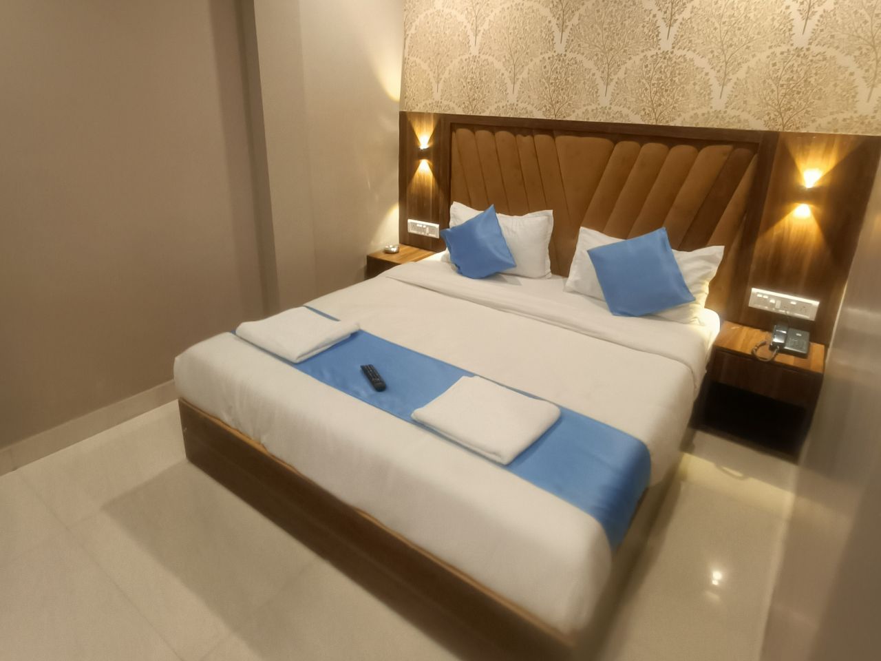 Hotel HomeStay in Mumbai