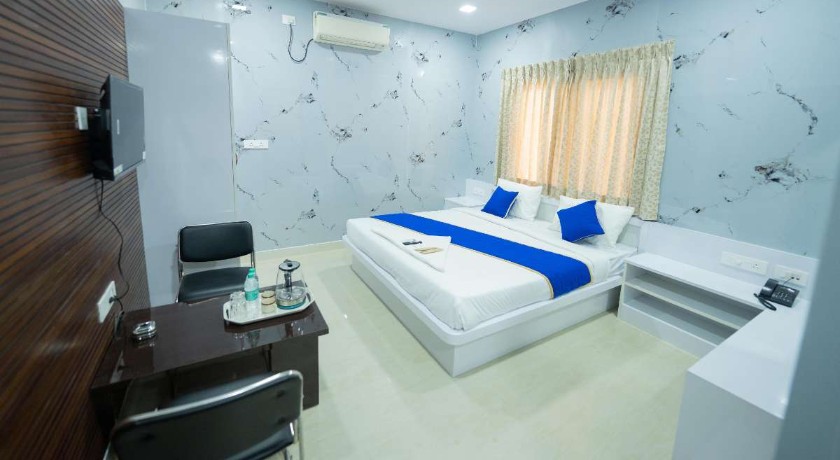 Sri Sai Saara Inn in Bangalore