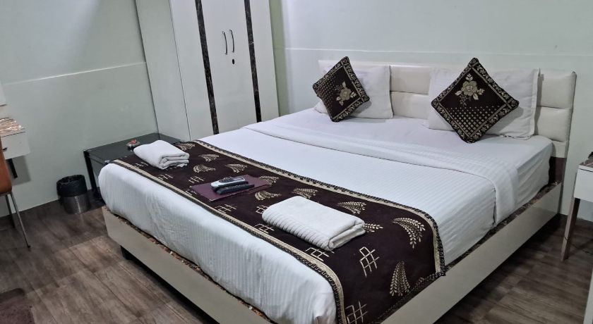 Hotel Platinum Inn in Navi Mumbai