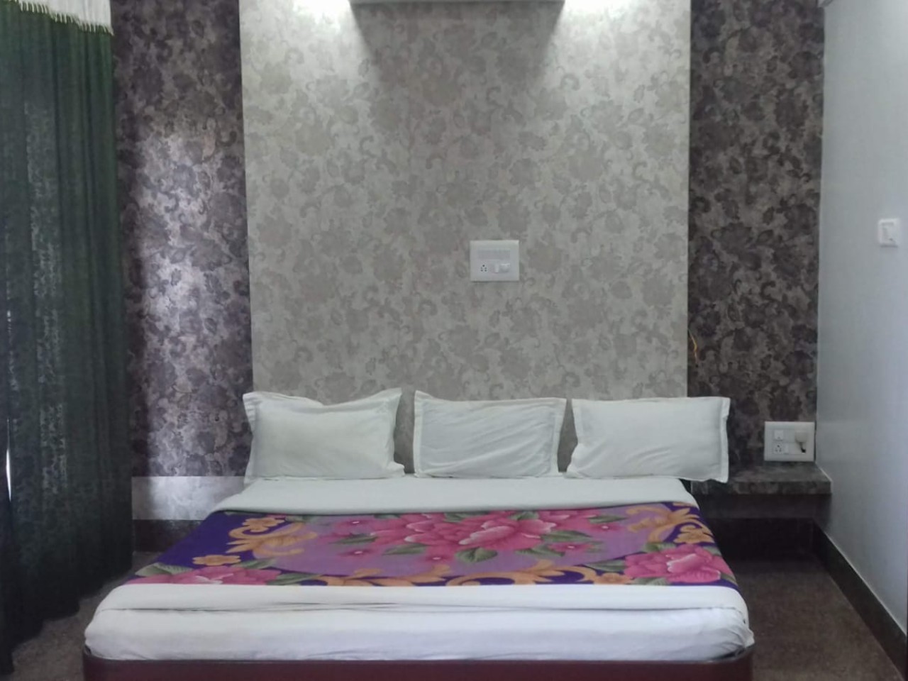 Hotel Trishala Residency in Bangalore