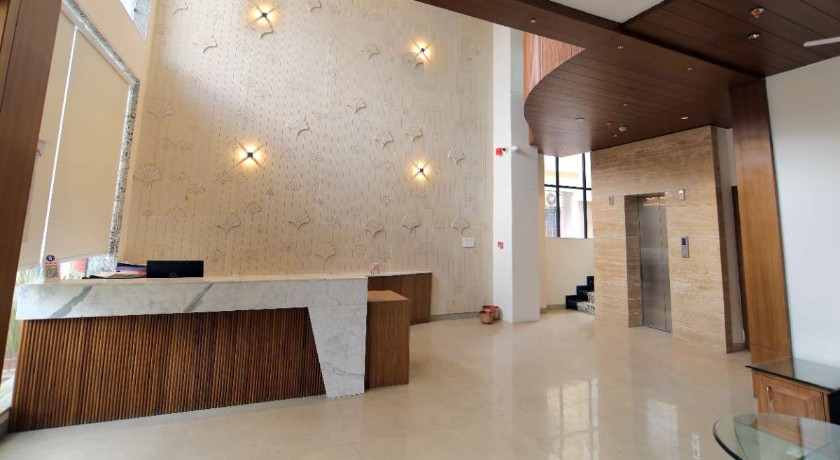 Hotel Mumbai House Express in Udaipur