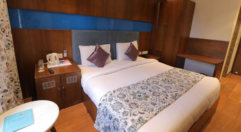 Hotel Mumbai House Express in Udaipur