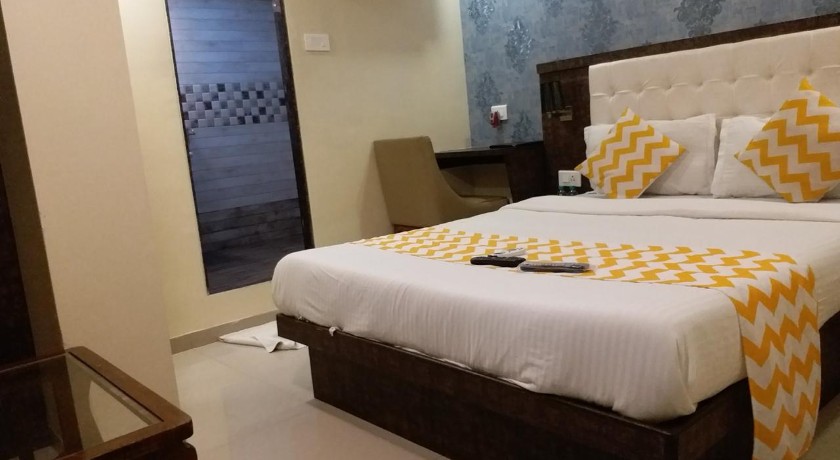Hotel Western Court in Mumbai