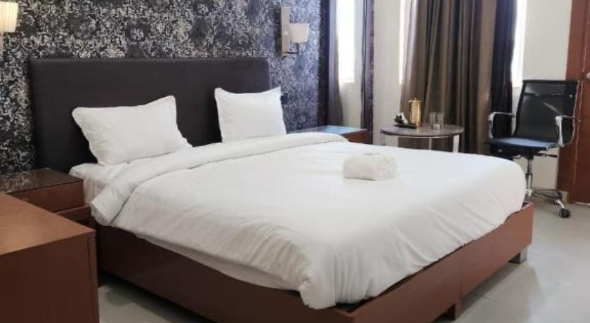 Anandam Residency Hotel in Noida