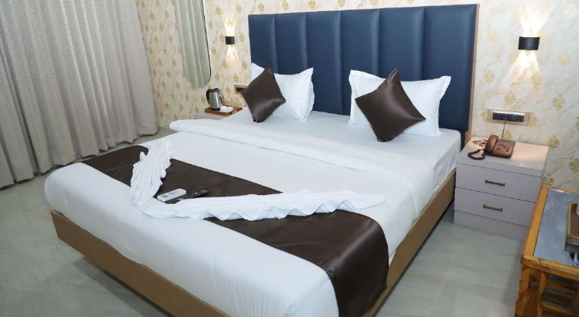 Hotel White House in Navi Mumbai