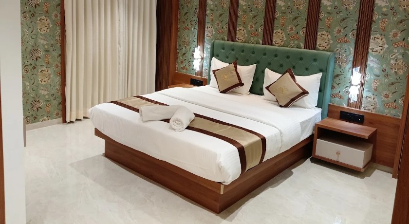 Hotel Shree Krishna Paradise in Thane