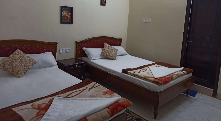 Hotel Laxmi International in Bodh Gaya