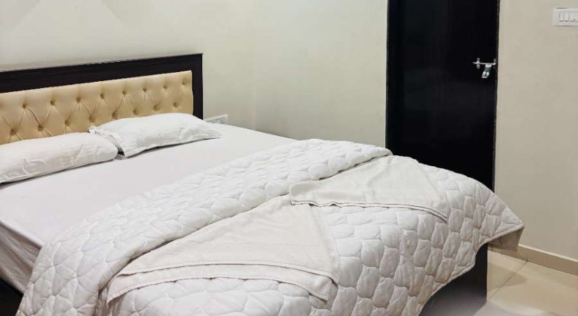 Sathyam Lodging and Boarding in Udupi