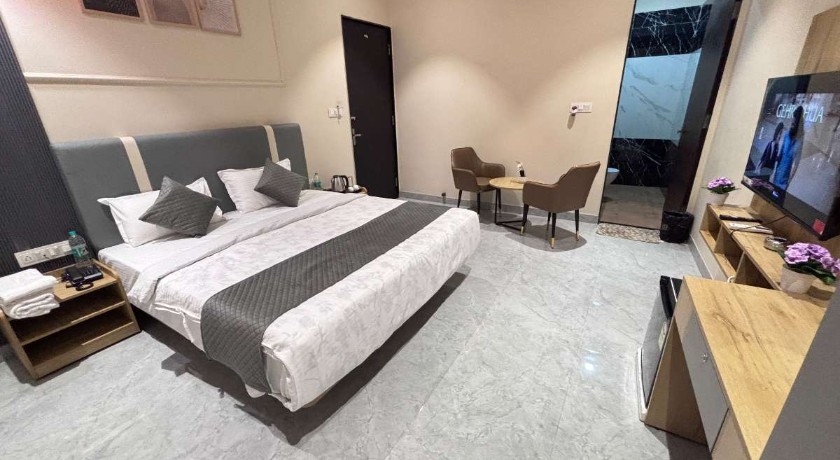 Hotel Stayvilla Raipur in Raipur