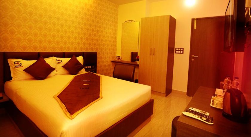 Hotel Sai Krish Grand in Chennai