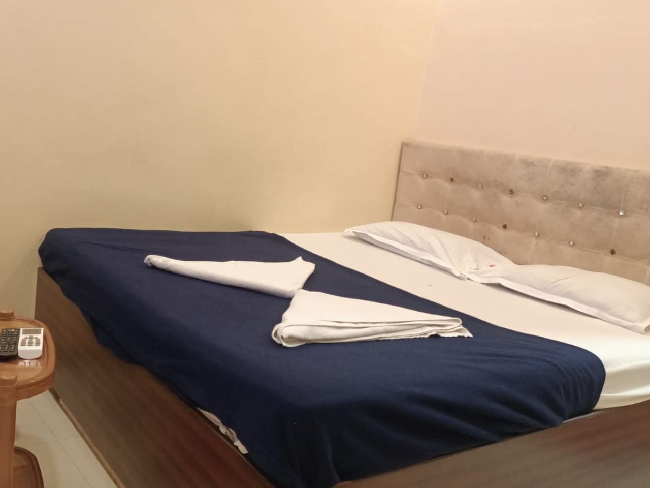 Hotel RK International in Mumbai