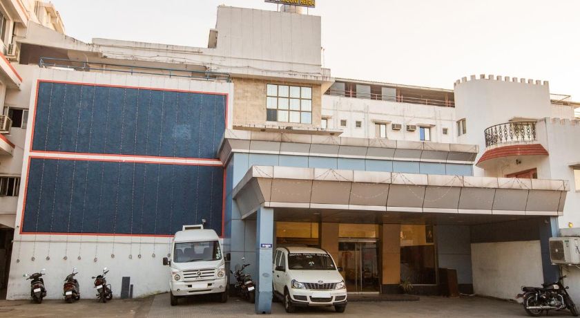 Hotel Mount Heera in Chennai