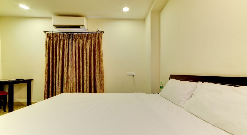 Hotel N S Royal Emirates in Hyderabad