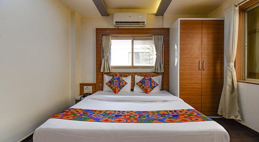 Hotel Corporate Guestline in Pune