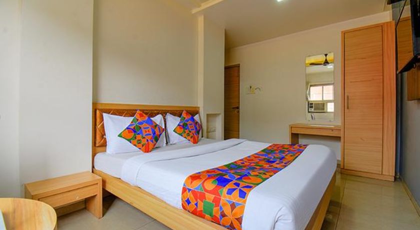 Hotel Corporate Guestline in Pune