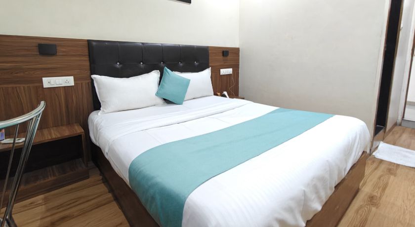 Deluxe Residency in Mumbai