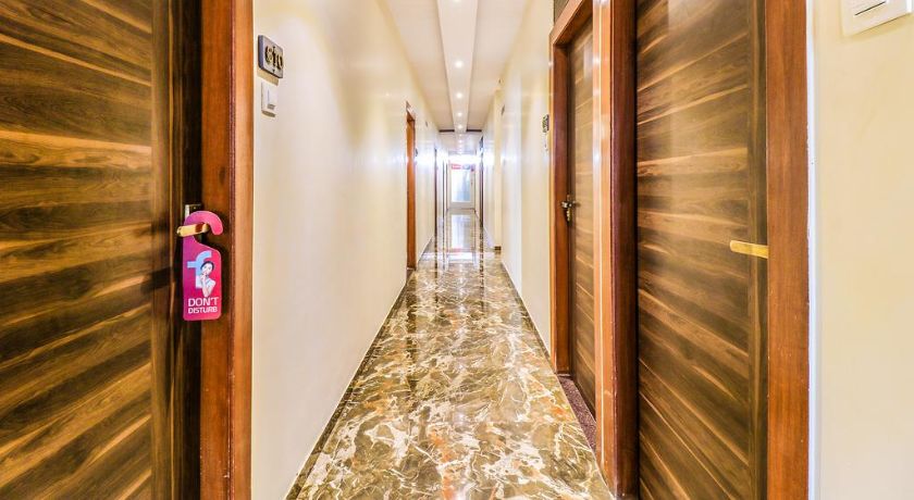 Hotel Aksa International in Mumbai