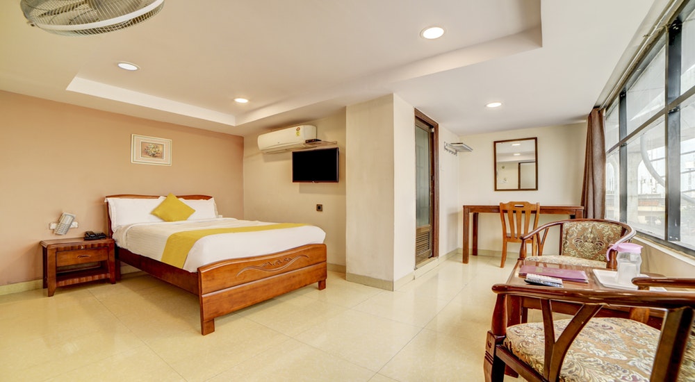 Hotel Padmini Elite in Hyderabad