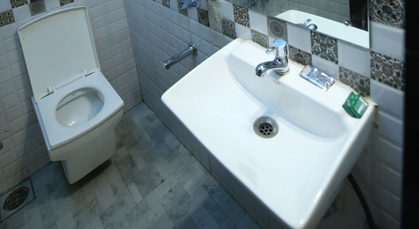 Airport Metro Hotel in Mumbai