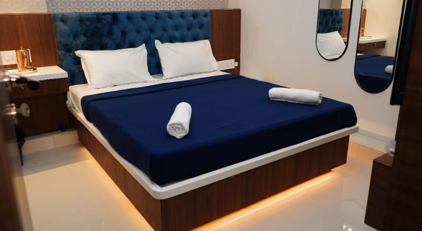 Hotel Elegance in Mumbai