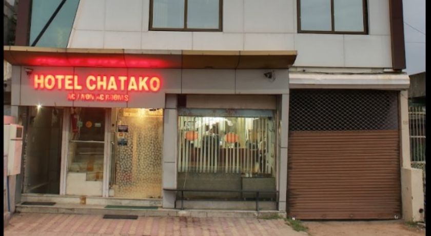 Hotel Chatako in Ahmedabad