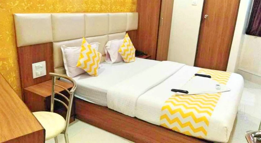 Hotel Gold West Inn in Mumbai