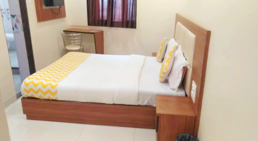 Hotel Gold West Inn in Mumbai