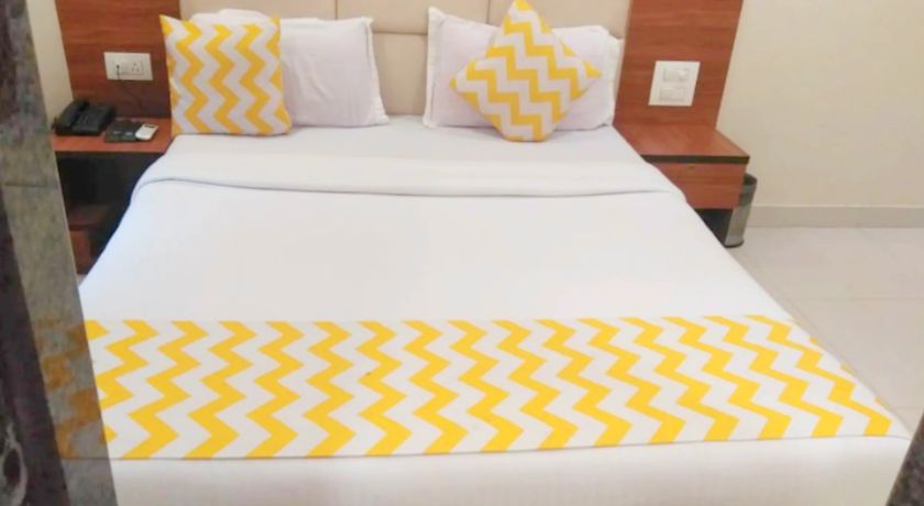 Hotel Gold West Inn in Mumbai