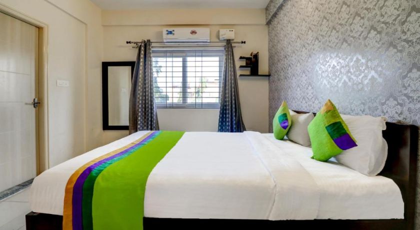 12 Degrees West in Bangalore