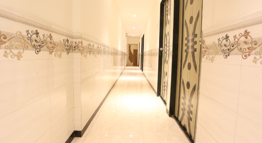 Hotel Sunrise residency in Mumbai