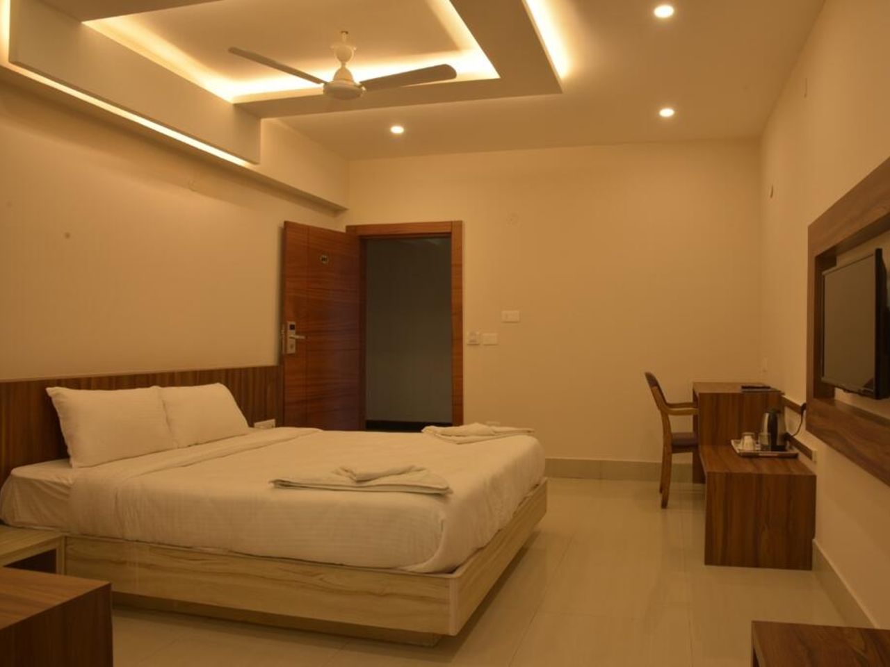 Hotel Jade Empire in Bangalore